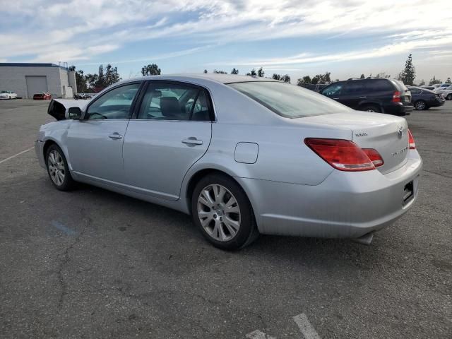 2010 Toyota Avalon XL