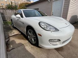 Porsche Panamera Vehiculos salvage en venta: 2013 Porsche Panamera 2