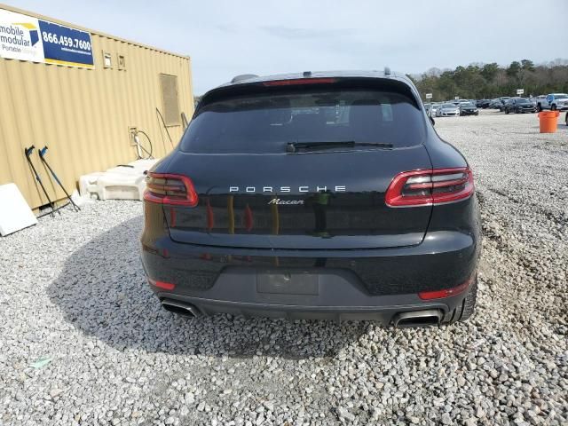 2017 Porsche Macan