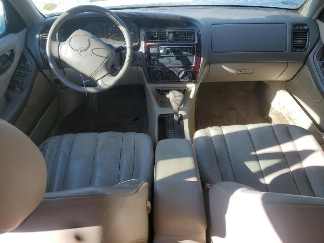 1999 Toyota Avalon XL