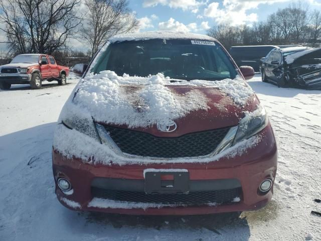 2017 Toyota Sienna SE