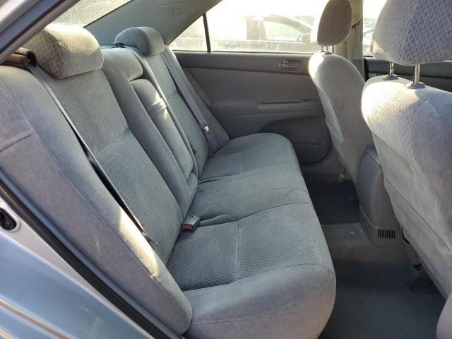 2003 Toyota Camry LE