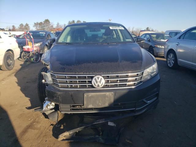 2016 Volkswagen Passat SE