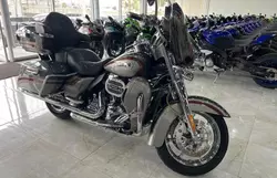 Salvage motorcycles for sale at Houston, TX auction: 2016 Harley-Davidson Flhtkse CVO Limited