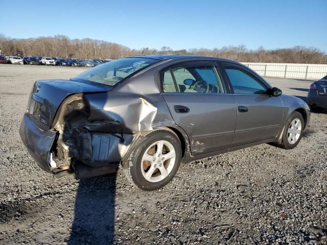 2002 Nissan Altima Base