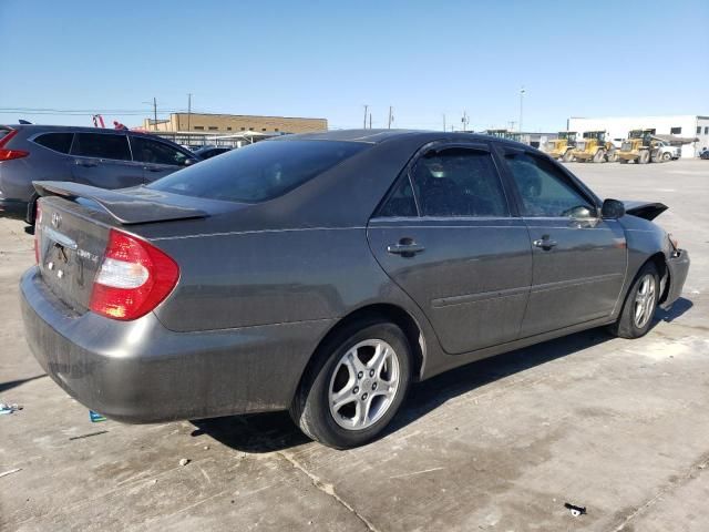 2004 Toyota Camry LE