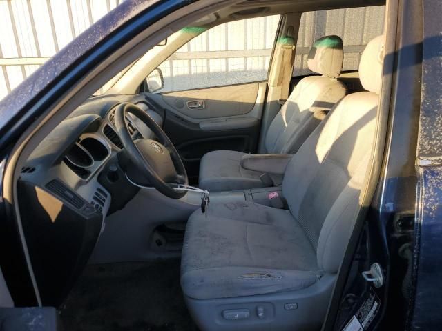 2004 Toyota Highlander Base