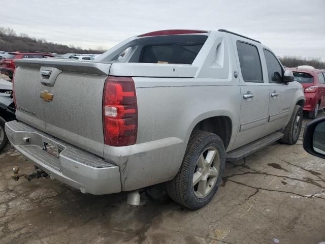 2013 Chevrolet Avalanche LT