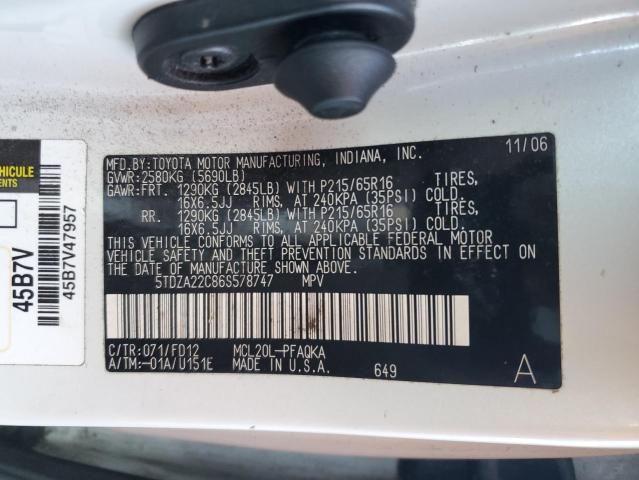 2006 Toyota Sienna XLE