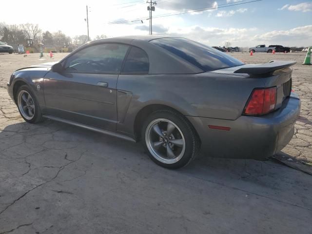 2004 Ford Mustang