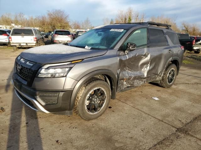 2023 Nissan Pathfinder SV