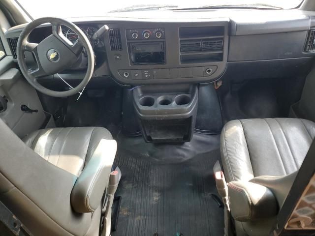 2011 Chevrolet Express G2500