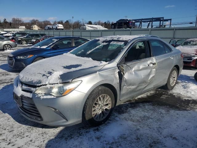 2016 Toyota Camry LE