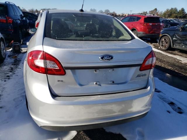 2013 Ford Fiesta SE