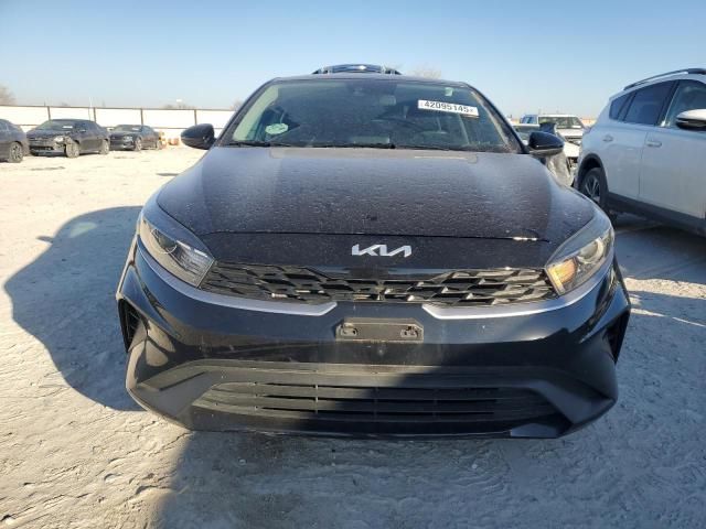 2022 KIA Forte FE