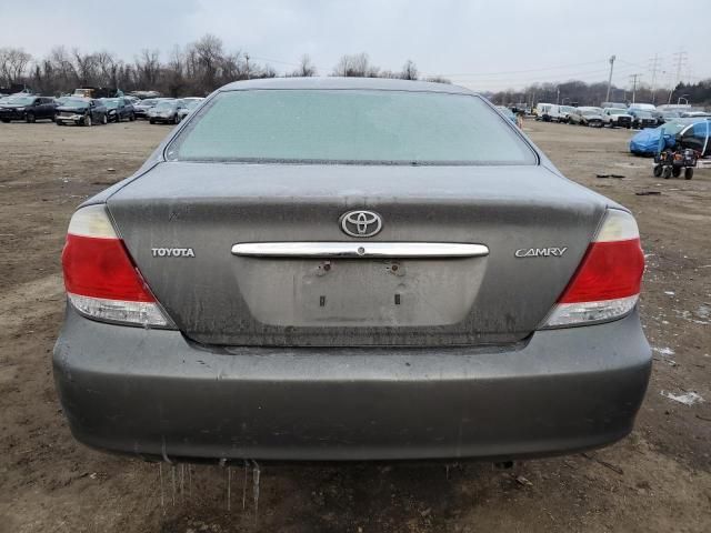 2005 Toyota Camry LE