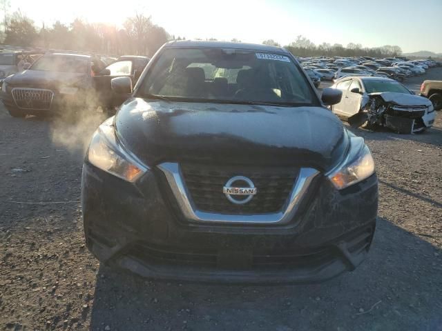 2020 Nissan Kicks S