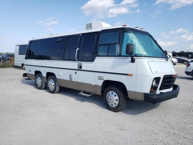 1973 GMC Motor Home