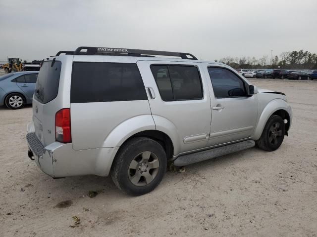 2006 Nissan Pathfinder LE