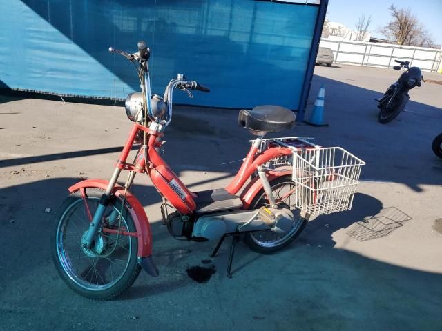 1978 Vespa Moped