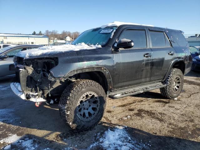 2017 Toyota 4runner SR5/SR5 Premium