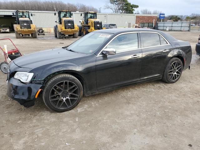 2016 Chrysler 300C