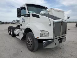 Salvage trucks for sale at Opa Locka, FL auction: 2018 Kenworth Construction T880