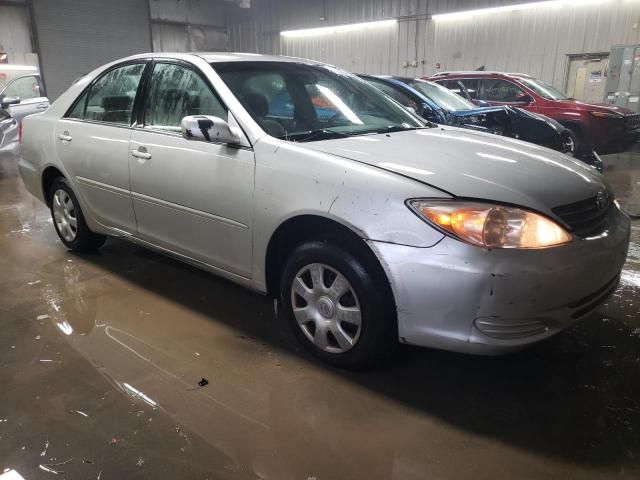 2004 Toyota Camry LE