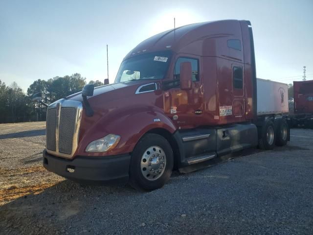 2019 Kenworth Construction T680