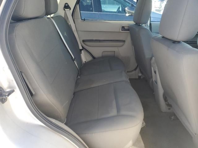 2010 Ford Escape XLS