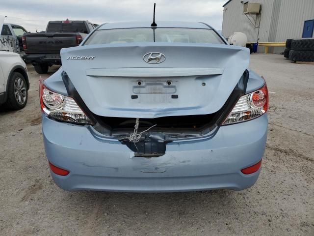 2013 Hyundai Accent GLS