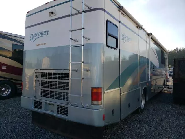 2000 Freightliner Chassis X Line Motor Home