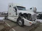 2005 Kenworth Construction T2000