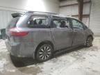 2018 Toyota Sienna XLE