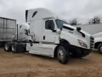 2018 Freightliner Cascadia 126