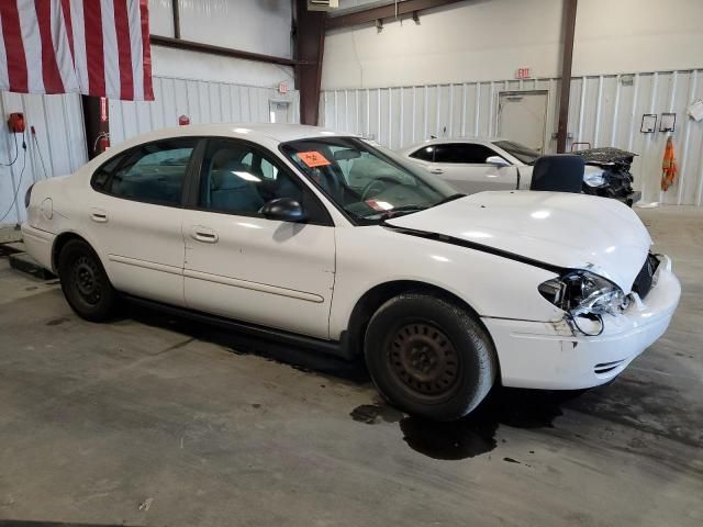 2005 Ford Taurus SE