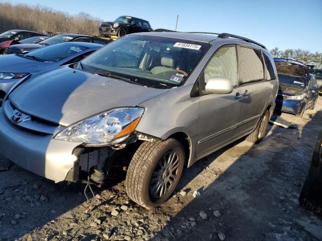 2007 Toyota Sienna XLE