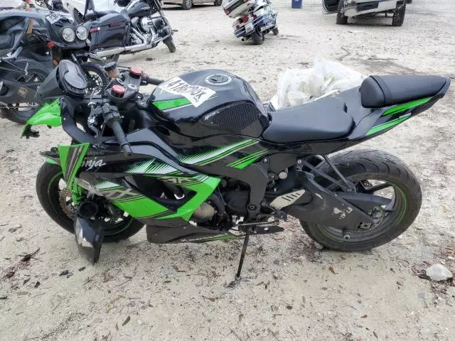 2016 Kawasaki ZX636 E