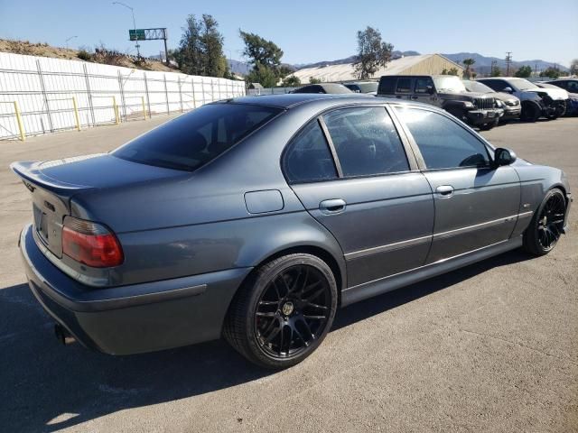 2000 BMW M5