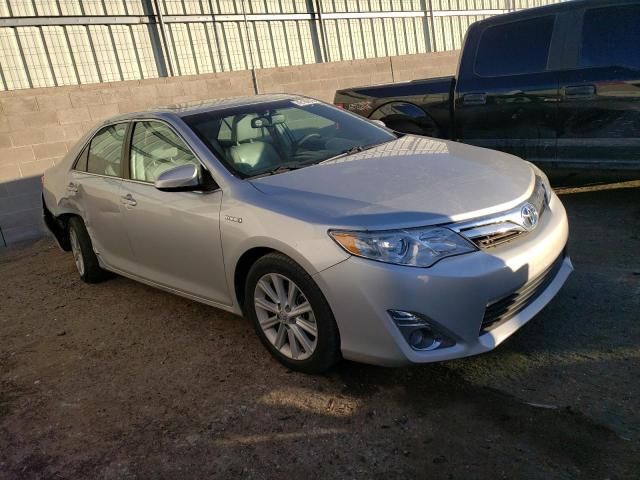 2014 Toyota Camry Hybrid