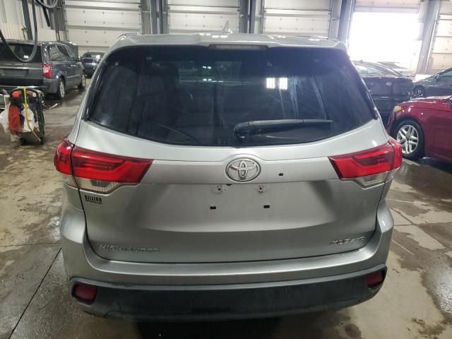 2019 Toyota Highlander SE