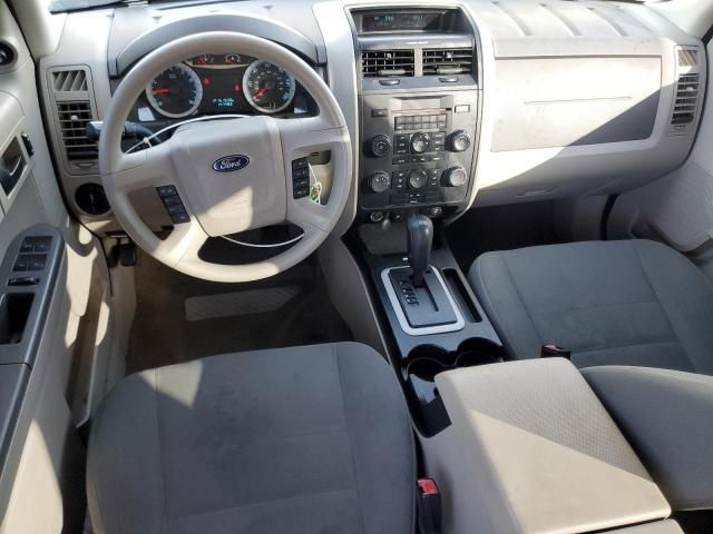 2010 Ford Escape XLS