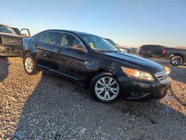 2010 Ford Taurus SEL