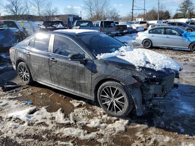 2021 Toyota Camry SE