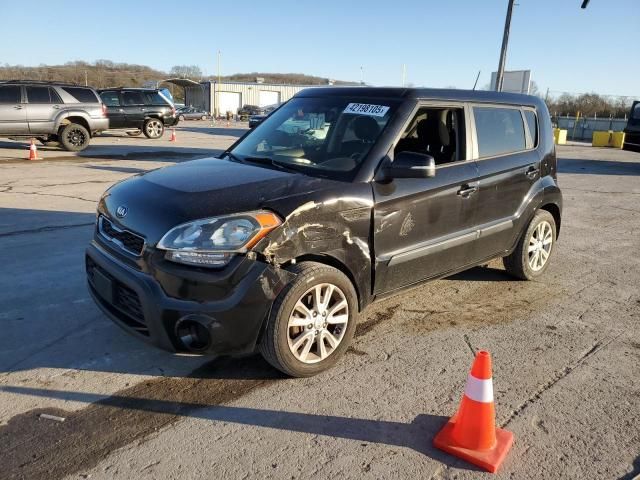 2013 KIA Soul +