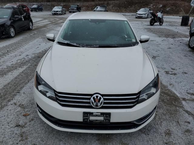 2014 Volkswagen Passat S