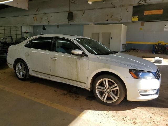 2014 Volkswagen Passat SEL