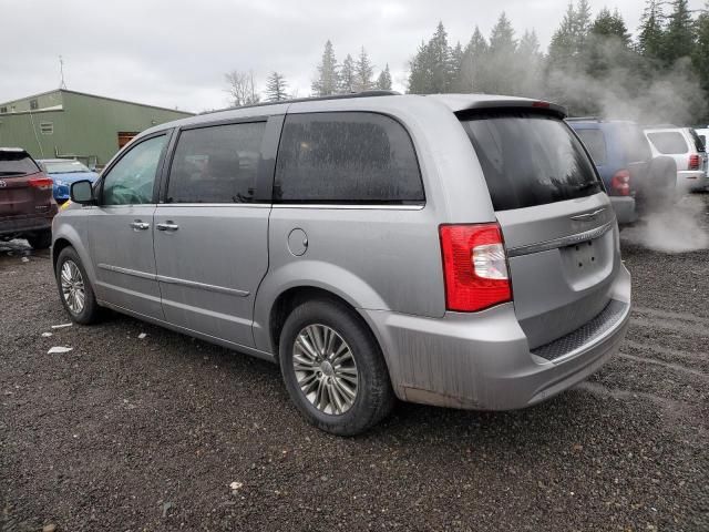 2014 Chrysler Town & Country Touring L