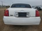 2001 Lincoln Town Car Signature