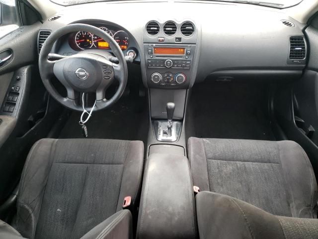 2011 Nissan Altima Base